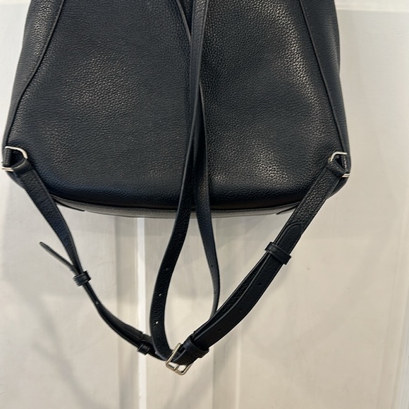 Kate Spade ♠️ Bagpack with flap - Picture 6 of 12